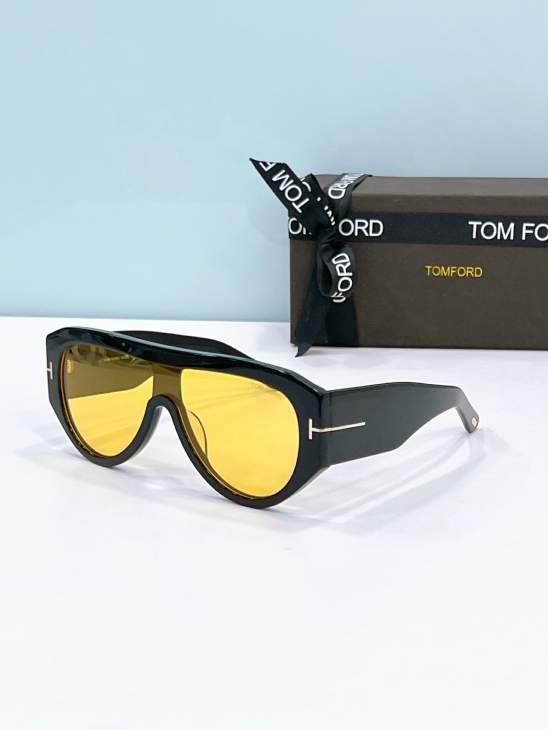 Picture of Tom Ford Sunglasses _SKUfw80537930fw
